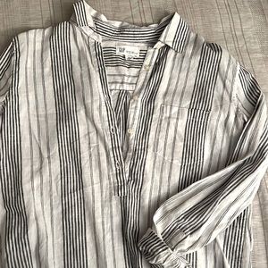 Gap striped tunic button up! Size XS